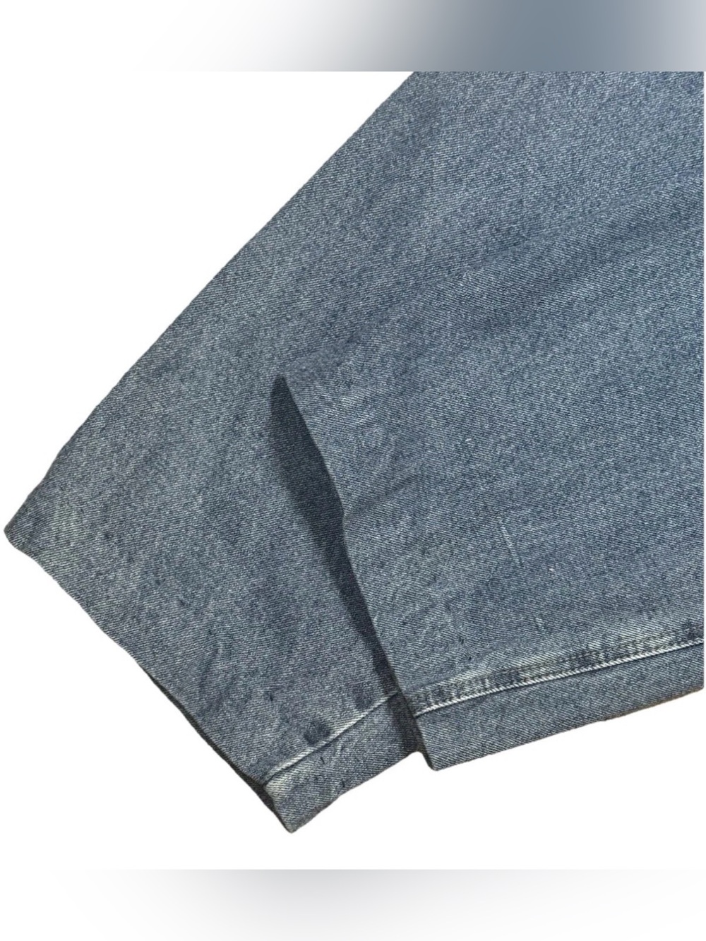 Steve & Barry's Men's Distressed Jeans
Carpenter Pants Wide Leg Measures 34x31 - Picture 7 of 9
